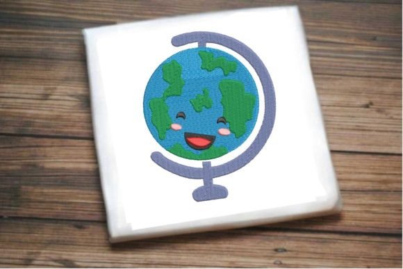 Smiling Globe: A Bright Design for Back to School Crafts